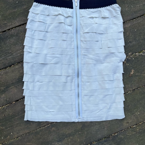 BCBGMaxAzria Moonlight Chiffon Tiered Mini w Black Elastic Waist Trim NWT - Picture 2 of 12